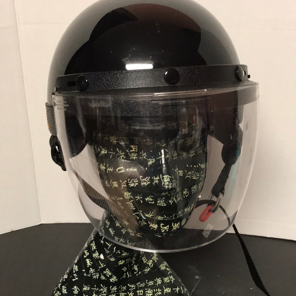 Harley Davidson helmet Sz m woman’s DOT approved